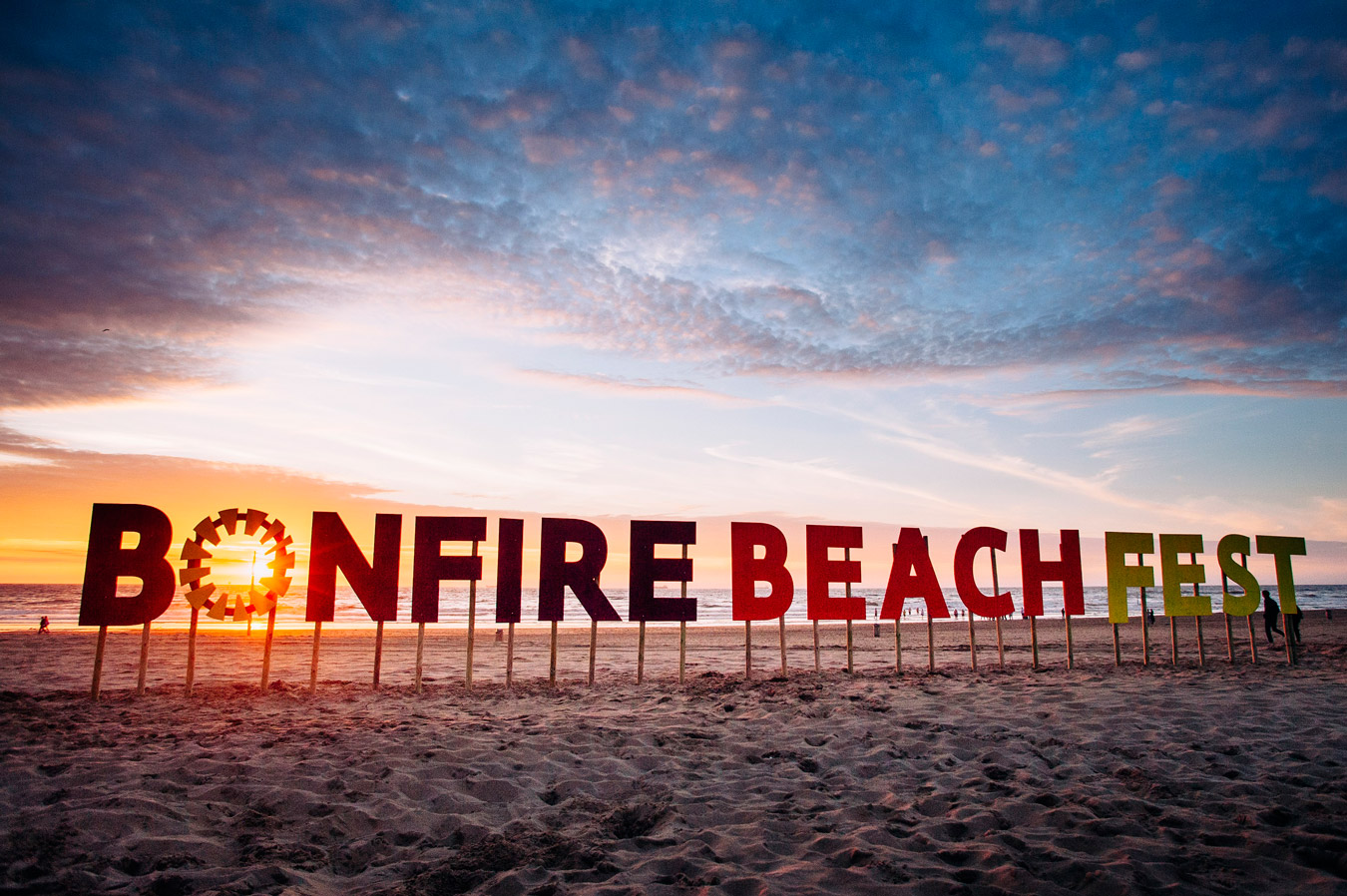 BonFire Beach Fest vurige opening strandseizoen Events.nl